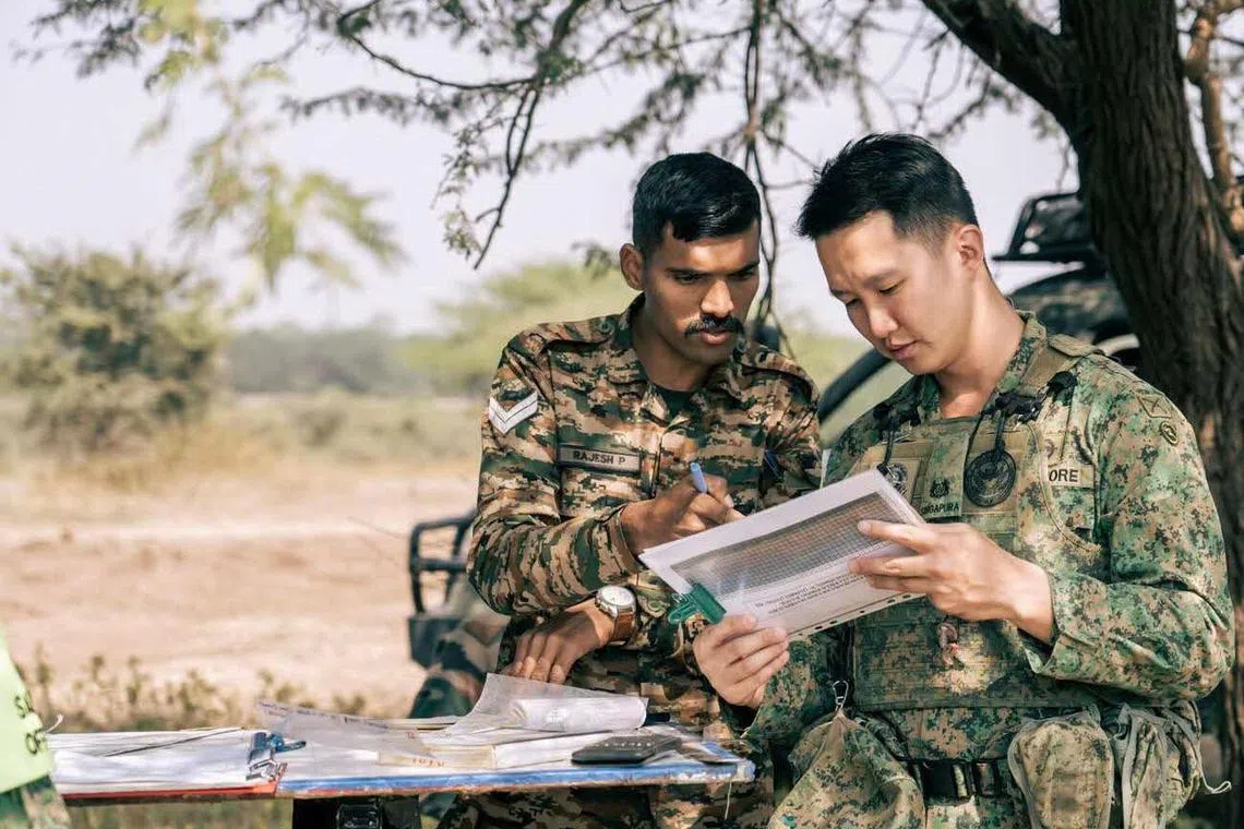 我国国防部在文告中说，“烈火战士”演习彰显了新加坡和印度两国长期热烈的友好关系，并说两军军事合作的历史悠久，双方通过演习、军事交流、互访、课程，以及其他专业互动，保持密切联系。（取自新加坡国防部脸书）