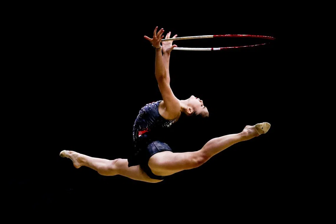 我国选手洪竟雅在预赛发挥不错，总分排在第五位，但没能超越队友杨慧婷，错失决赛。（海峡时报）