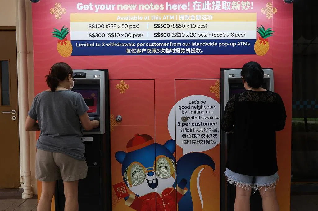 下月5日起可上网预约换新钞 60岁及以上和残障者可到银行排队 | 联合早报