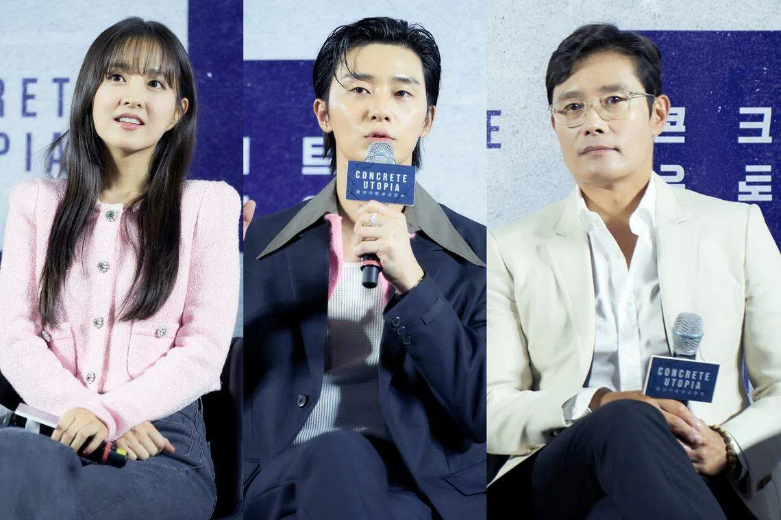 《乌托邦浩劫》由朴宝英（左起）、朴叙俊和李炳宪主演。（嘉华院线提供）