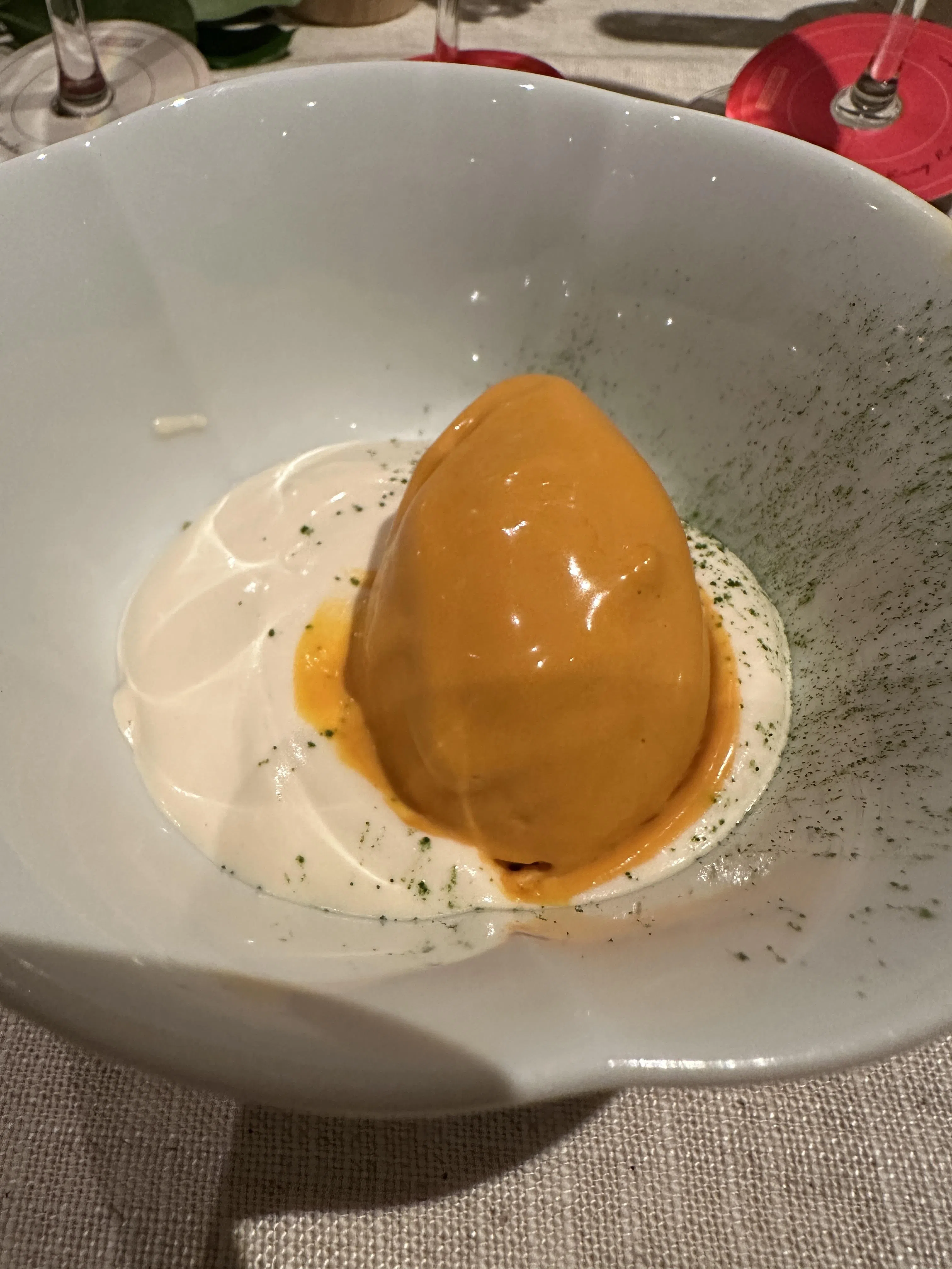 Zén的胡萝卜雪糕，配搭乌龙茶酱。（黄向京摄）