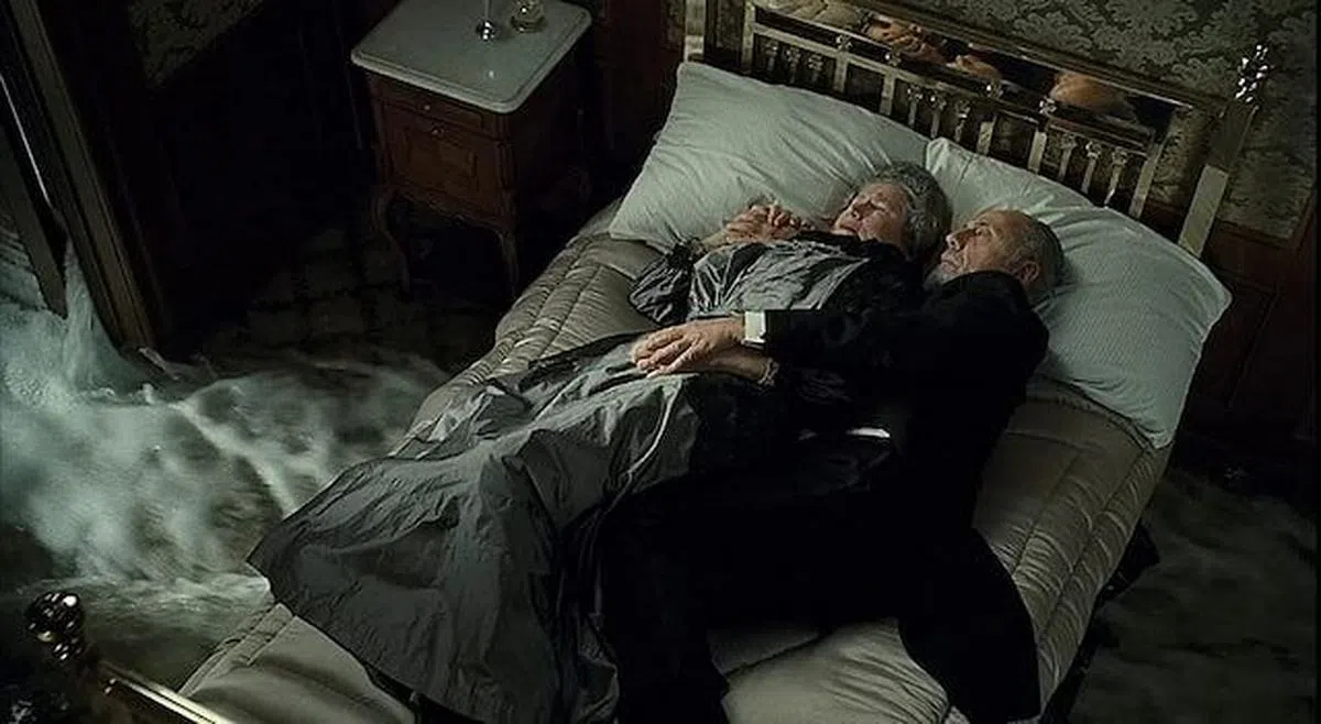 电影中从容赴死的头等贵客夫妇真实存在。（互联网）