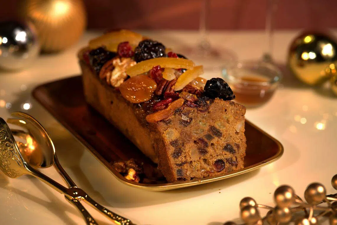 老成昌的白兰地干果蛋糕。（品牌提供）