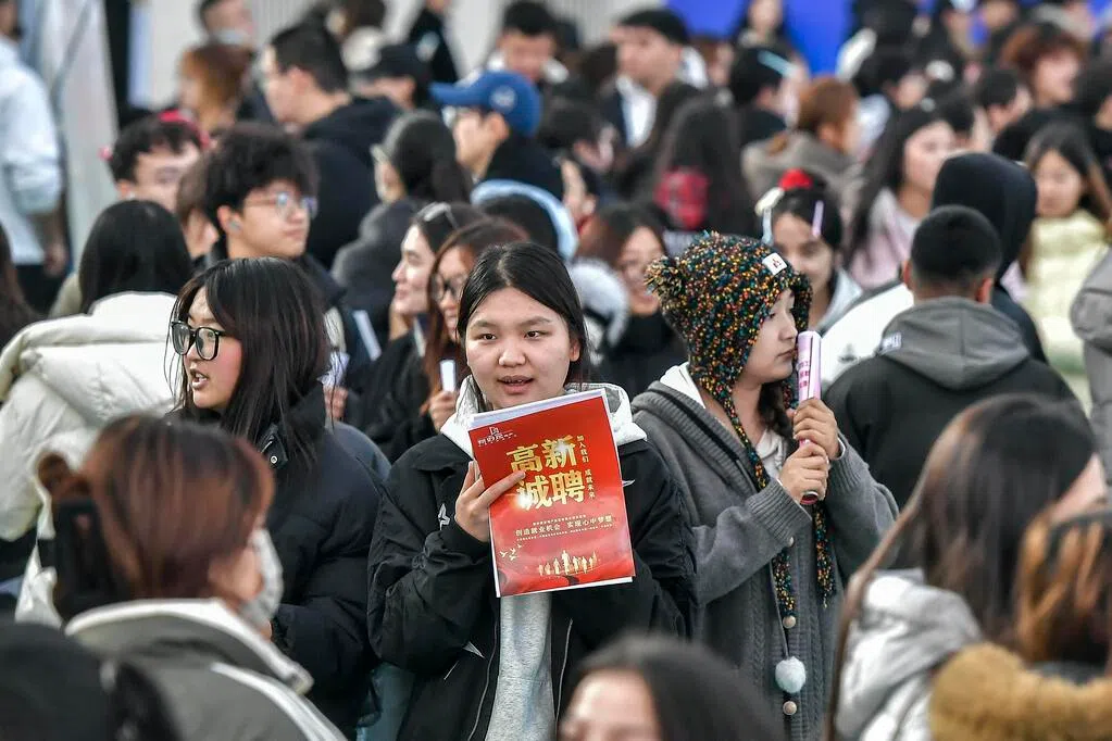 中国11月份非在校青年失业率五个月来最低