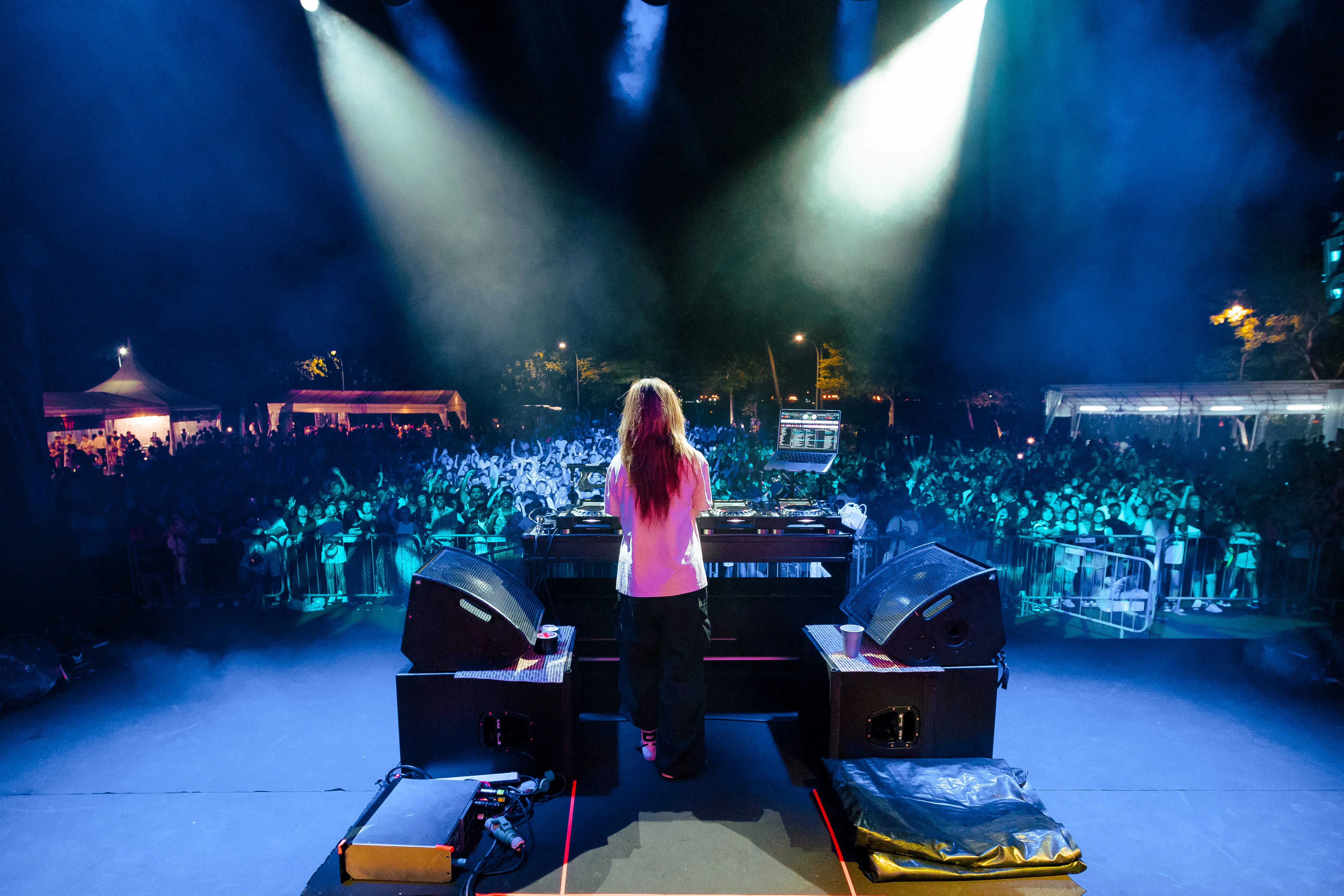 阅文音乐节大咖云集，将于12月28日、29日与31日在西乐索海滩举行。 （图/圣淘沙提供）