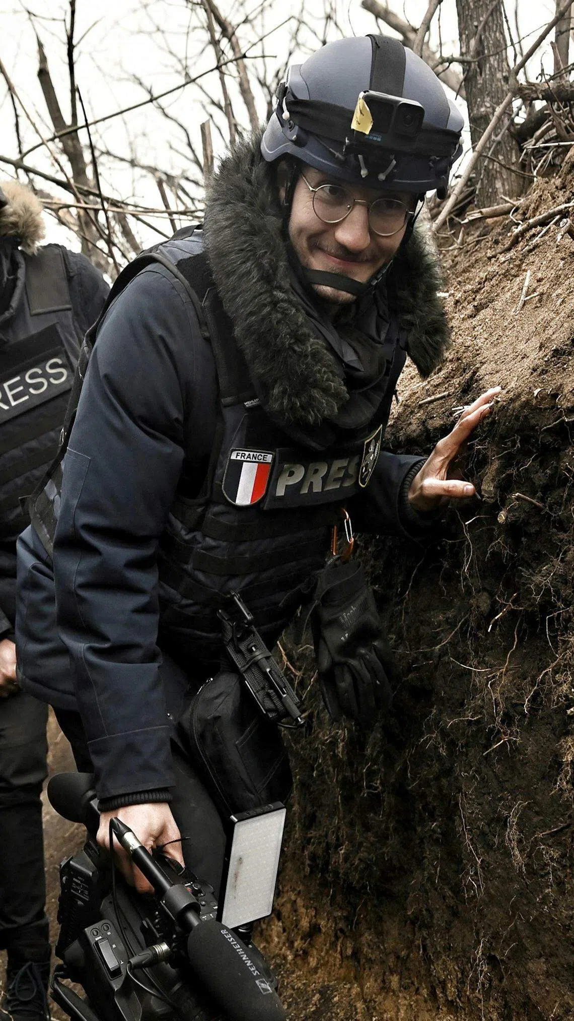 法新社记者索尔丁星期二在乌东遭遇炮击殉职。他在俄乌战争爆发后隔天就抵达乌克兰，自去年9月起长住当地，并多次前往东部和南部前线采访。（路透社）