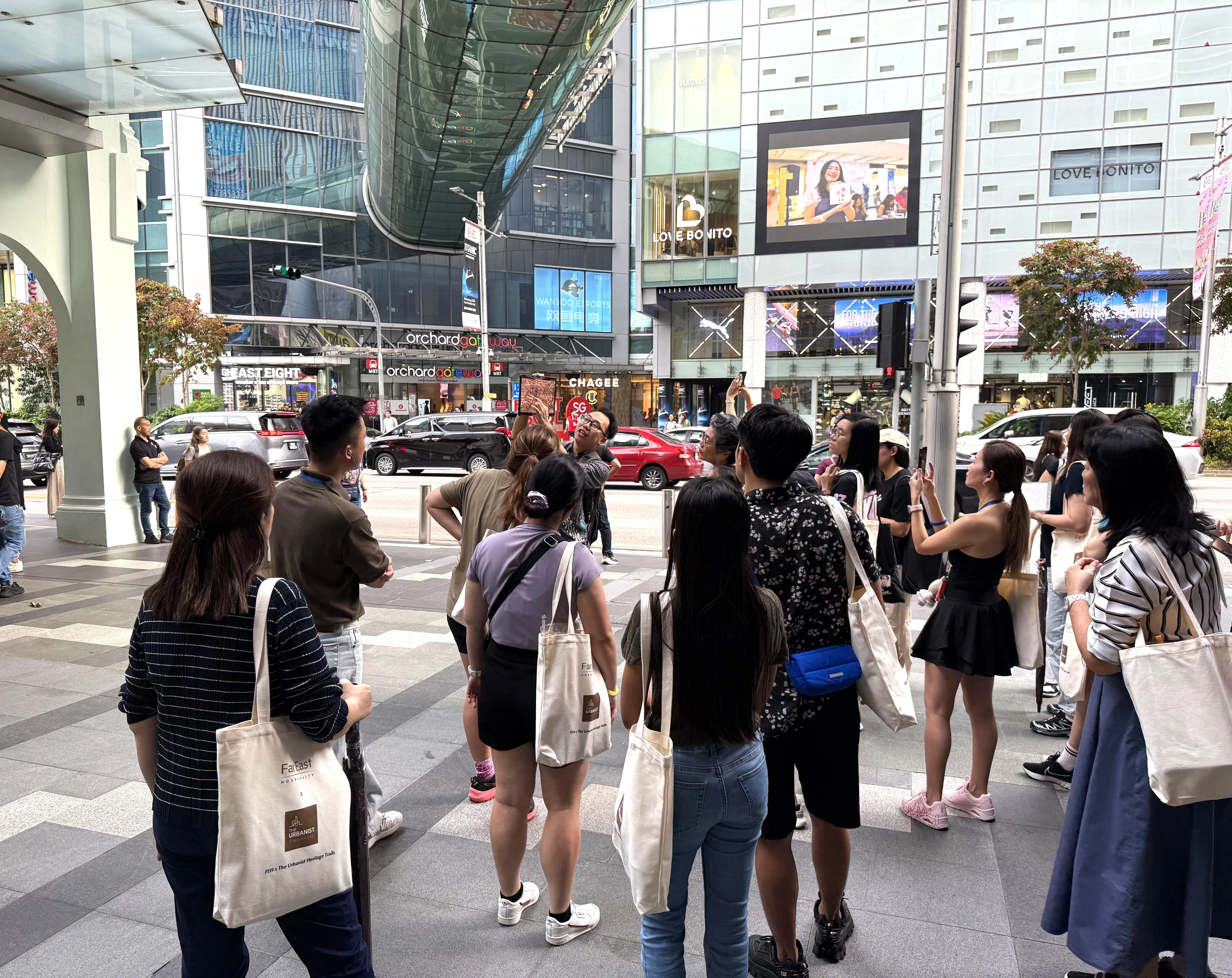 深入了解乌节路的历史，就能看到人潮和商场之外更动人的文化与故事。（陈映蓁摄）