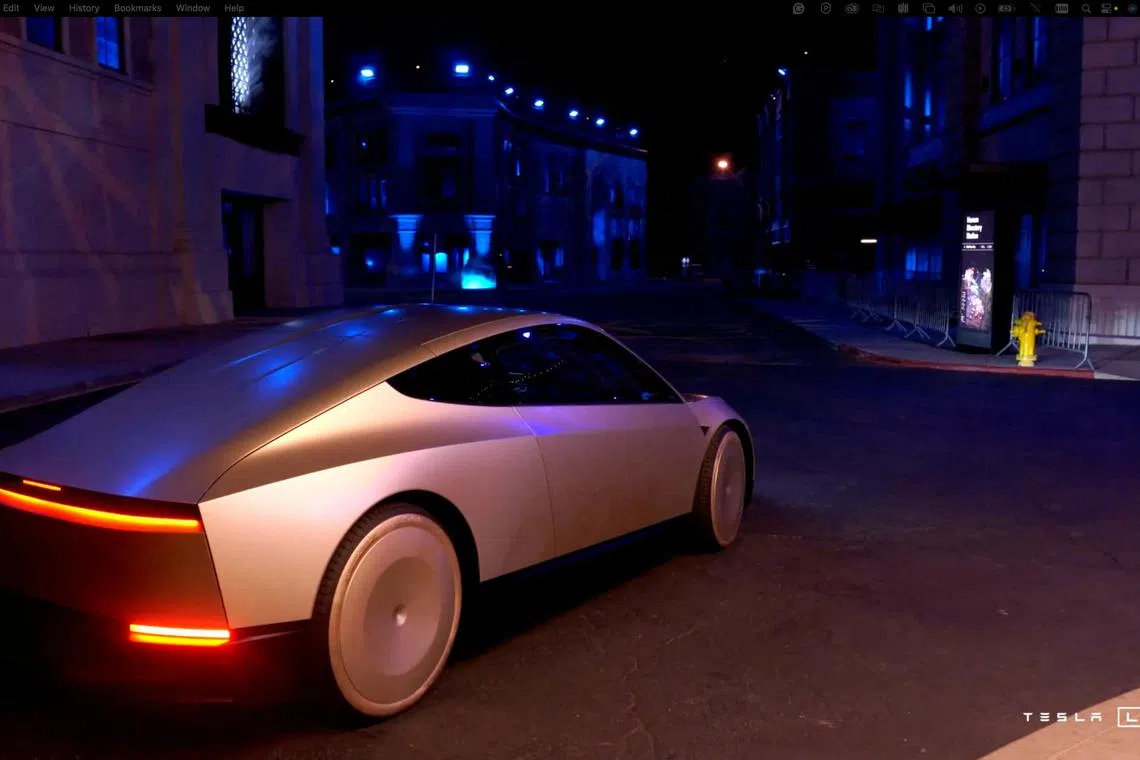 特斯拉最终每年会生产200万辆Cyber​​cab，并最早在2025年在得克萨斯州和加利福尼亚州提供无人驾驶乘车服务。（路透社）