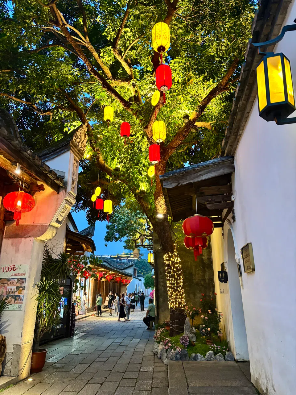 福州的三坊七巷，是了解古代“里坊制度”和欣赏明清建筑的好去处。（黄佩卿摄）