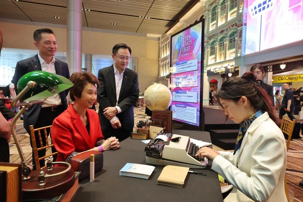 呈献现场音乐表演与诗歌等 樟宜机场让本地艺术创作者展示才华-feature-thumbnail