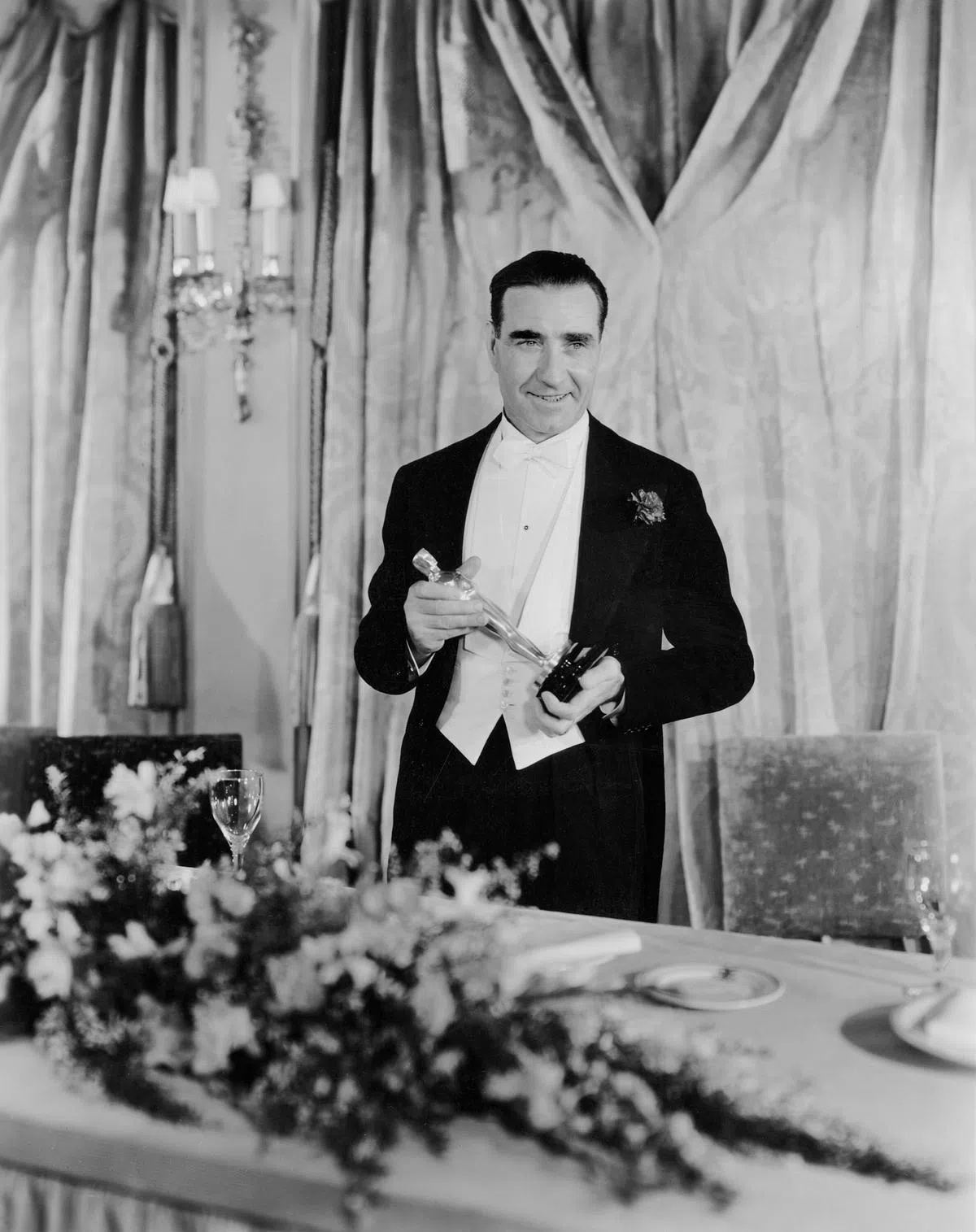 Frank Lloyd才是第7届奥斯卡“最佳导演”得主。（互联网） 