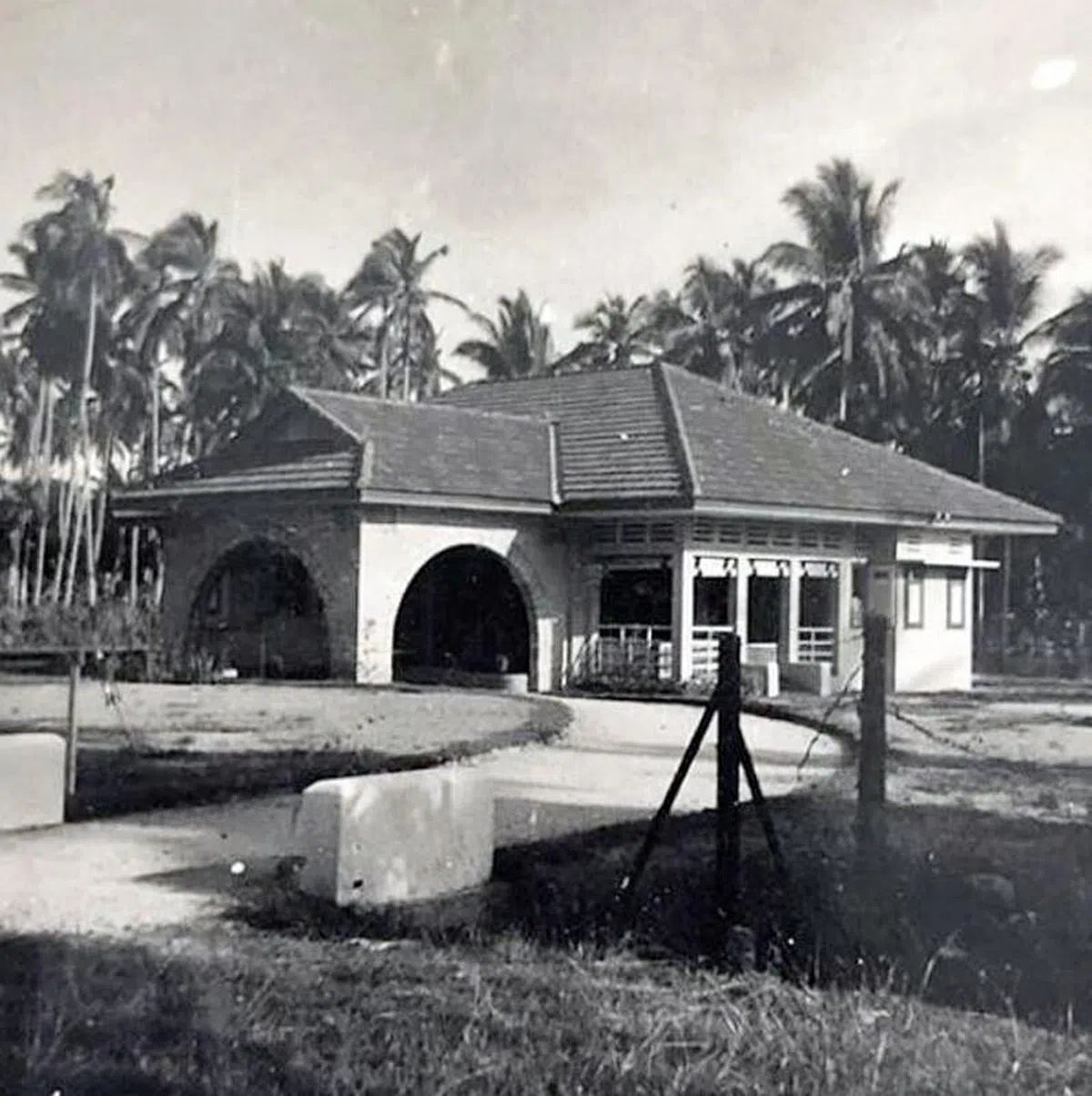 张永福在榜鹅的“放鹅小榭”别墅。（档案照） 