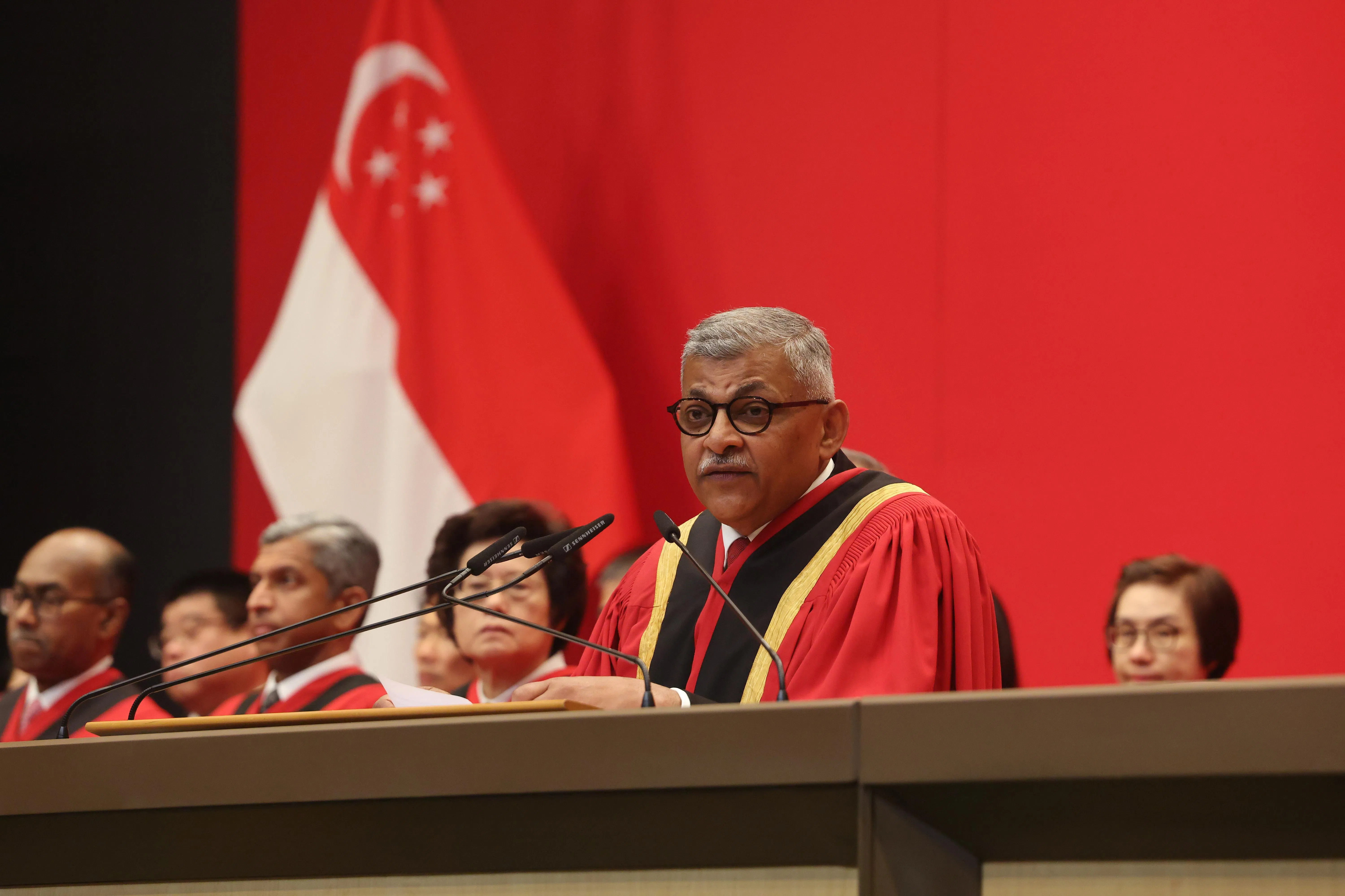 大法官梅达顺星期一（1月12日）在司法年开幕礼上致辞时宣布，家事司法法院将改为回教法庭，与国家法院大厦和新家事法院组成司法区。（唐家鸿摄）