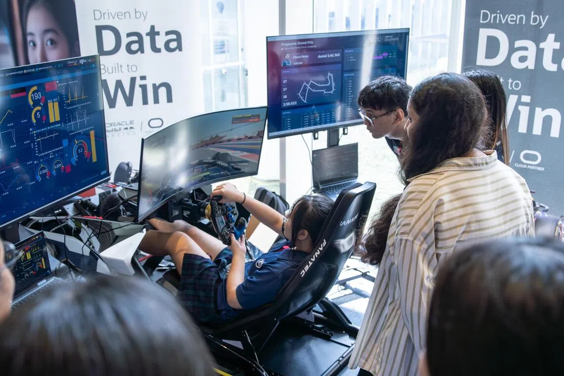 共和理工学院的七大院系将设置超过40个摊位展示各系的特色课程，同时学校也设立了AI创新展示区，参访学生可以在这里探索AI的前沿应用，并参与趣味竞赛。（共和理工学院提供）