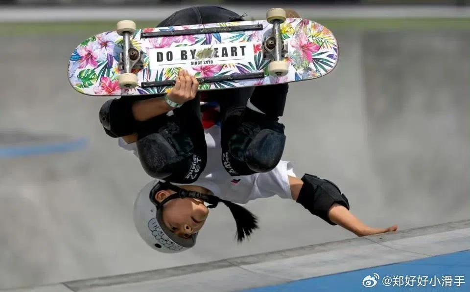 郑好好也是中国代表团历届奥运会最年轻的参赛选手。（取自郑好好微博）