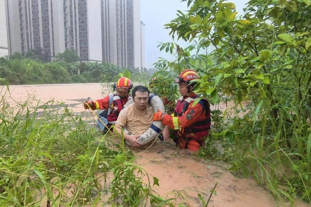 台风“沙德尔”第三次登陆 福建多地“三停一休”