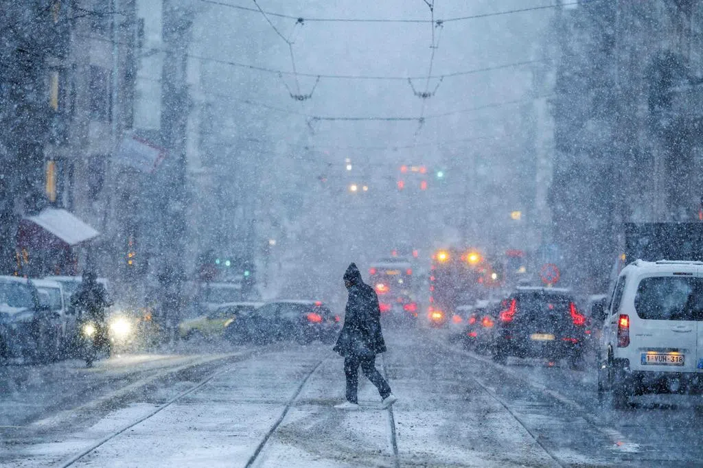 寒流席卷北欧 多国冰天雪地