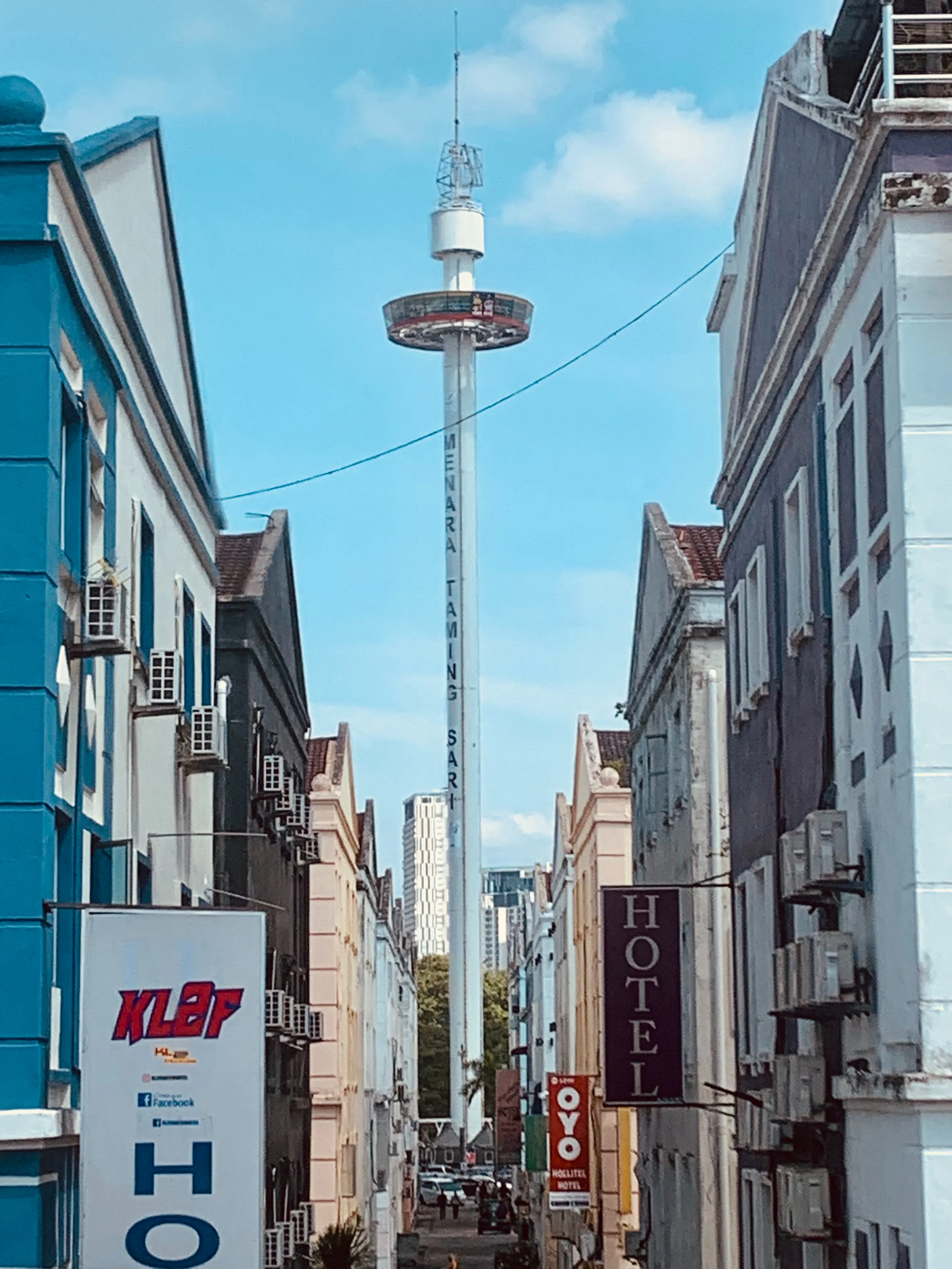 110米高的马六甲旋转塔，是马来西亚第一座也是唯一一座旋转塔，最多可接待80名游客，搭乘一次需七分钟，可观赏马六甲360度全景。（图/Unsplash）