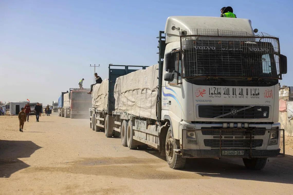 加沙与埃及之间拉法口岸全面重启