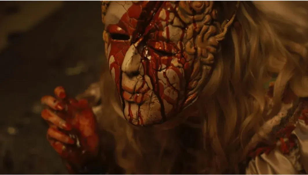 《玛丽皇后号》故事根据真实的邮轮灵异传闻改编，画面颇恐怖血腥。（互联网）