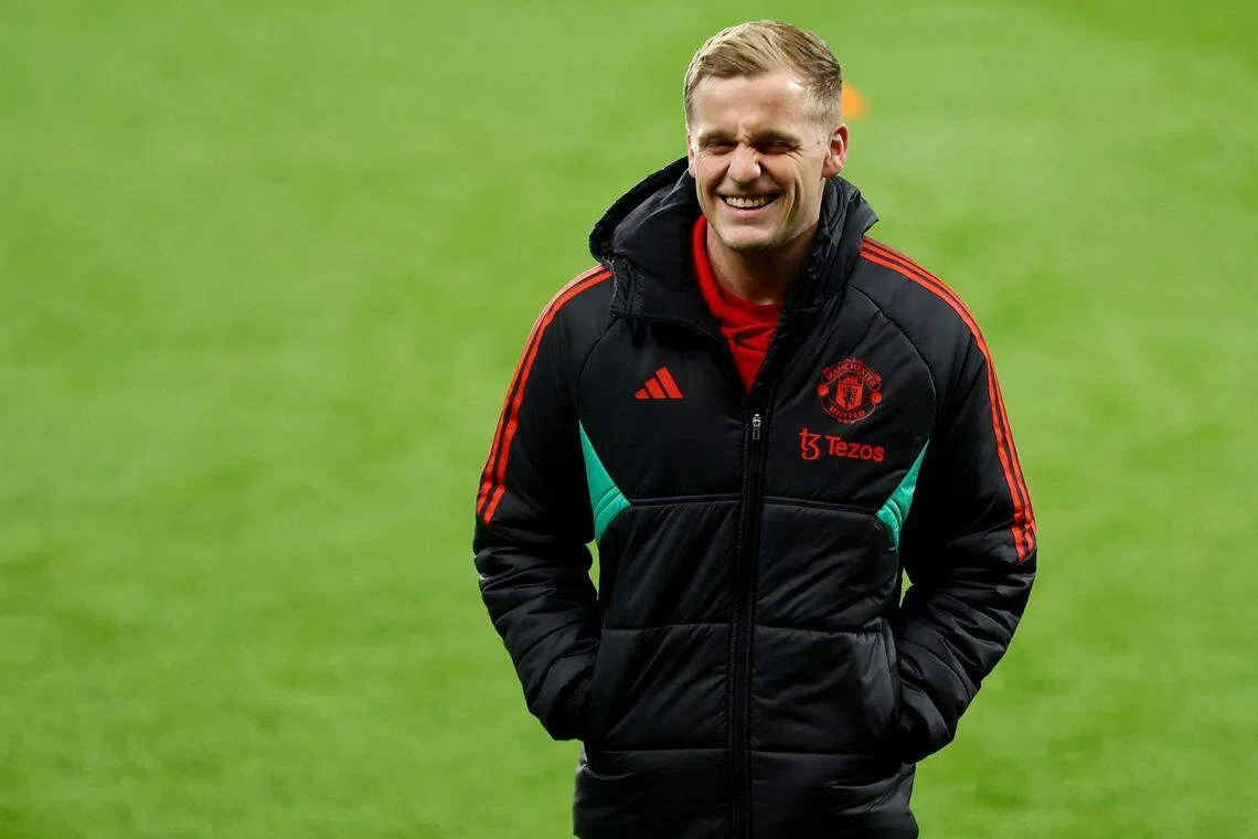 曼联把中场范德贝克租借给法兰克福，直到本赛季结束。（路透社档案照片）