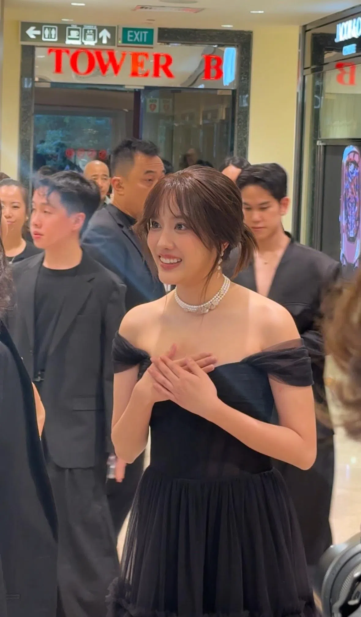 泰国女星Freen Sarocha飞来新加坡参与品牌活动。（曾慧仪摄）