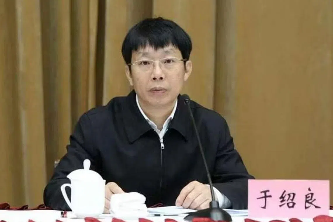 60岁的于绍良接替庹震，担任人民日报社社长。（互联网）