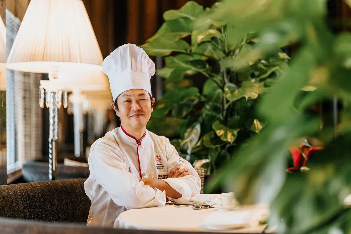 陈建太郎是四川饭店的第三代掌舵人，致力发扬融入日式风味的川菜。（餐馆提供）