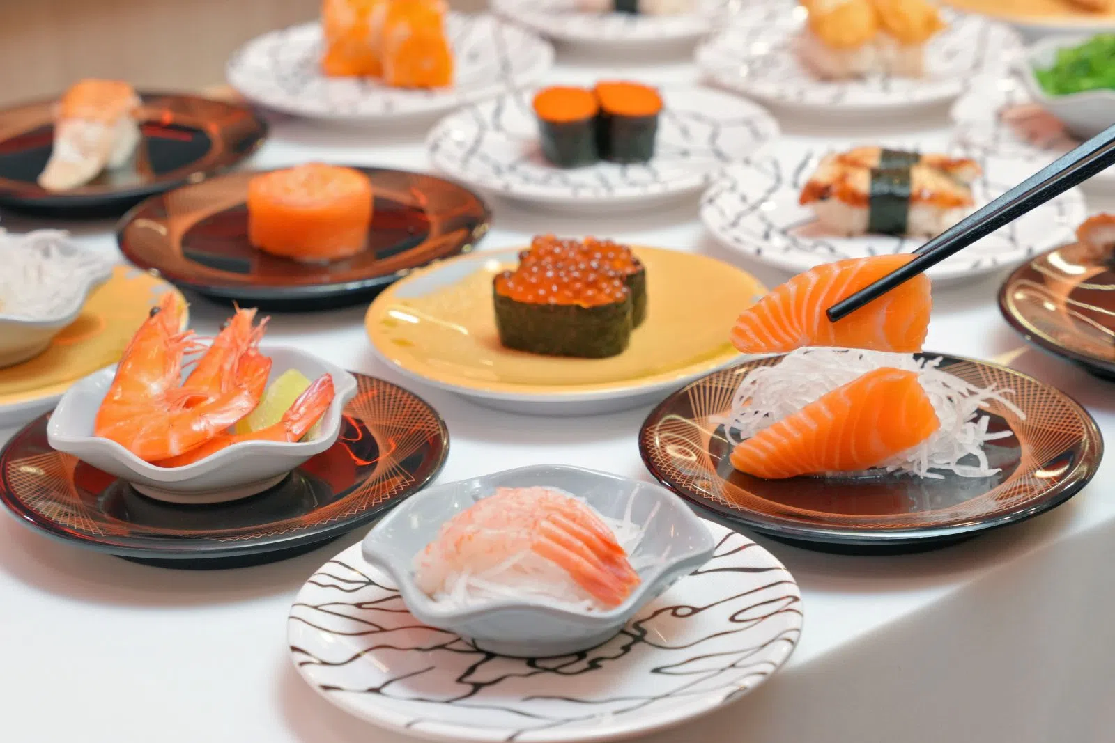 Sushi Express的所有鱼肉均经冷链系统定期空运，确保新鲜度与口感。（Sushi Express提供）