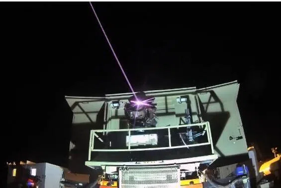 以色列宣布部署新型“铁束”激光拦截系统