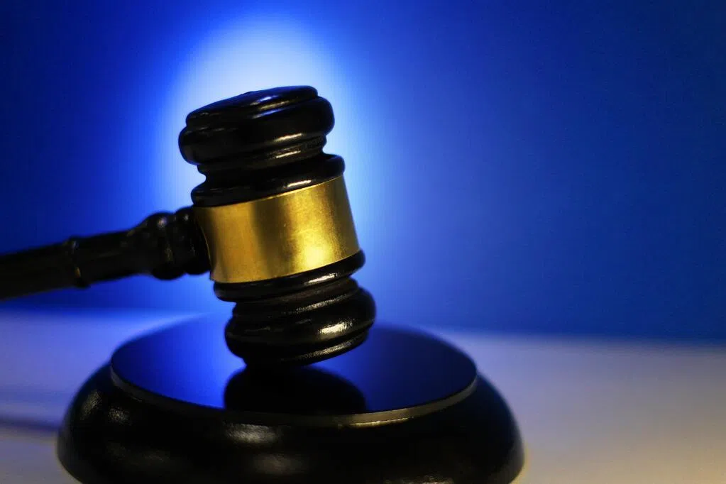 下午察：30多家司法机关集体翻车