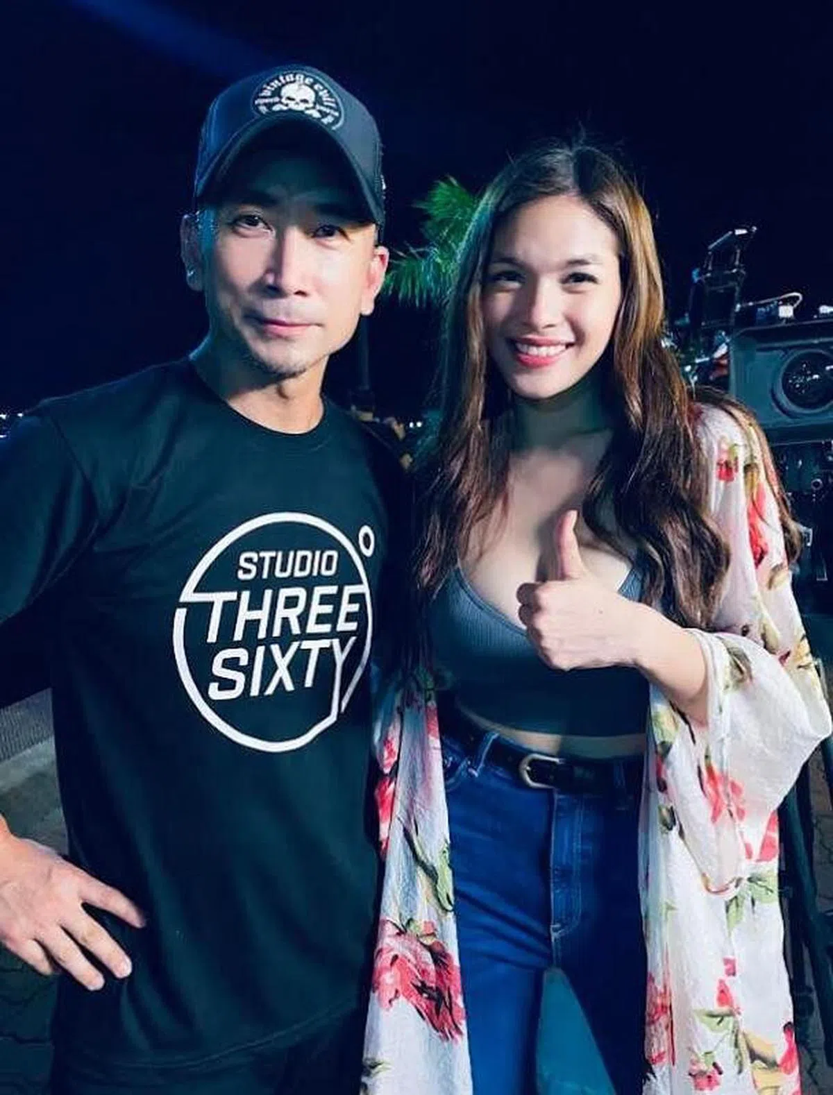 王艳宾与“菲律宾Maggie Q”。（受访者提供） 