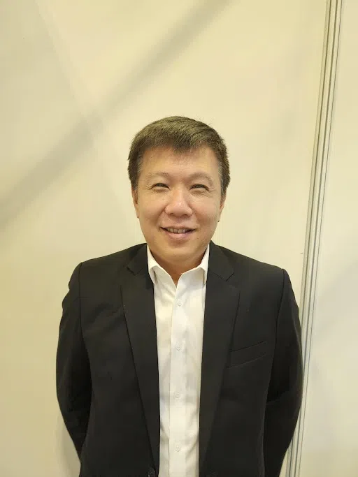 宠物展项目总监林源和：今年首次有快餐车进驻宠物展现场，让出席者有机会品尝精选的西式和亚洲美食。（受访者提供）