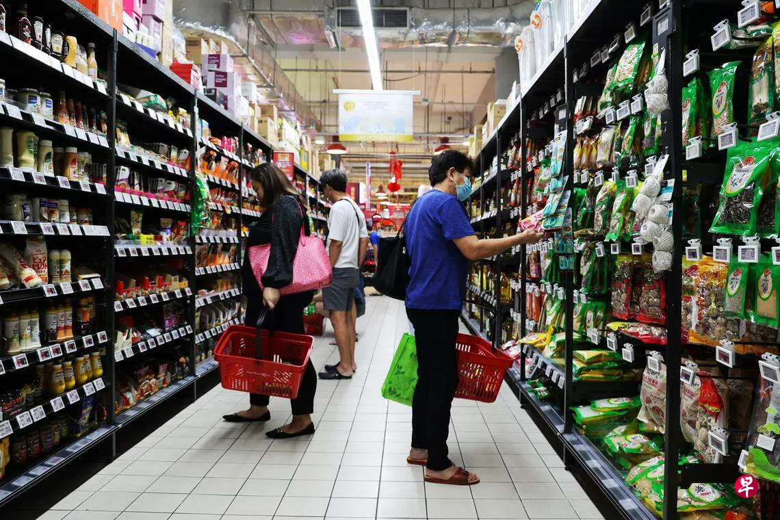 150万国人8月可获最高850元消费税补助券| 联合早报