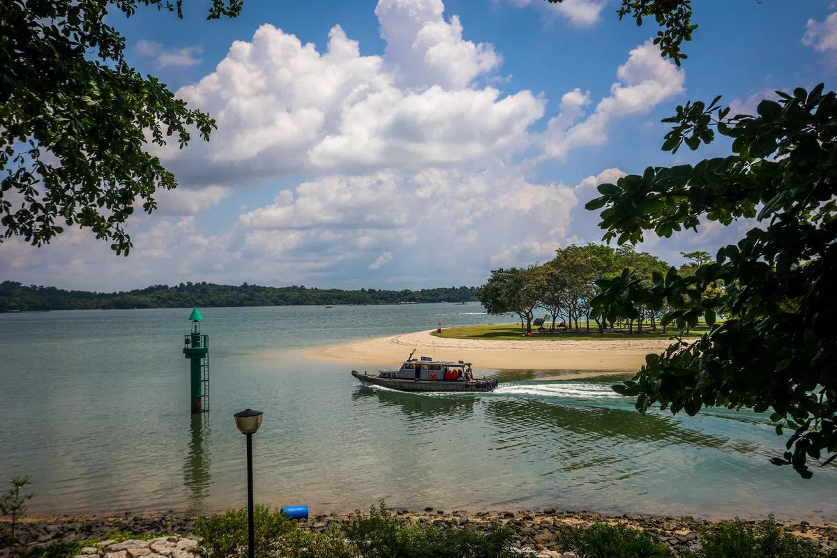 这家隐藏在CSC的日式美食与烧酒地点室内室外皆宜人，哪怕不是骑行也应该来体验看看哦。（摄影 / 叶振忠）