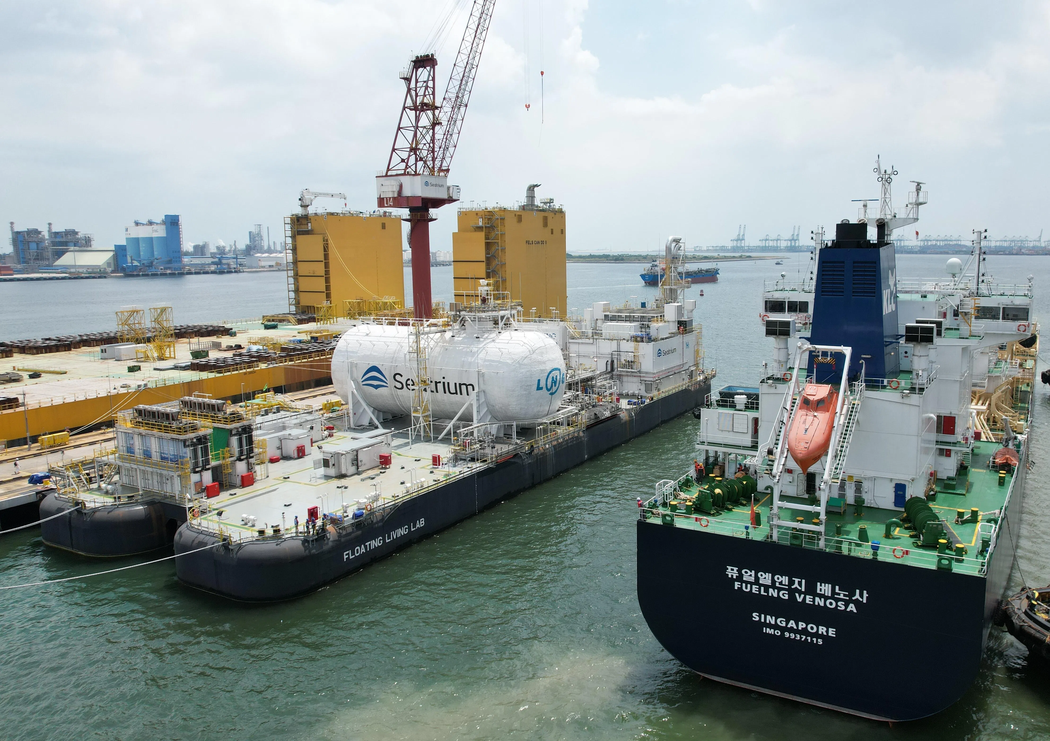 海庭以其“漂浮实验舱”作为测试平台，探索洁净能源解决方案。（海庭提供）