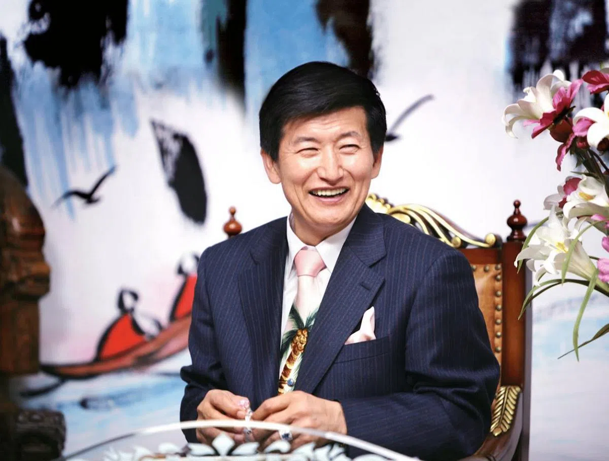 摄理教创办人兼教主郑明析曾因性侵罪判监十年。（互联网）