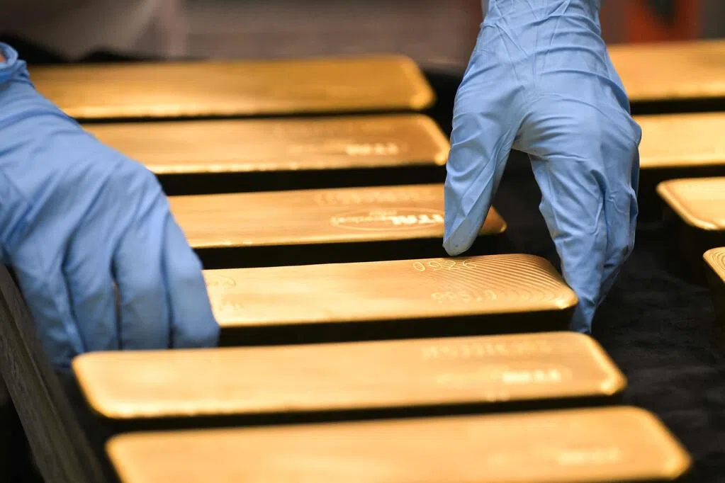 投资者转往债市 金价跌至九星期低点范围