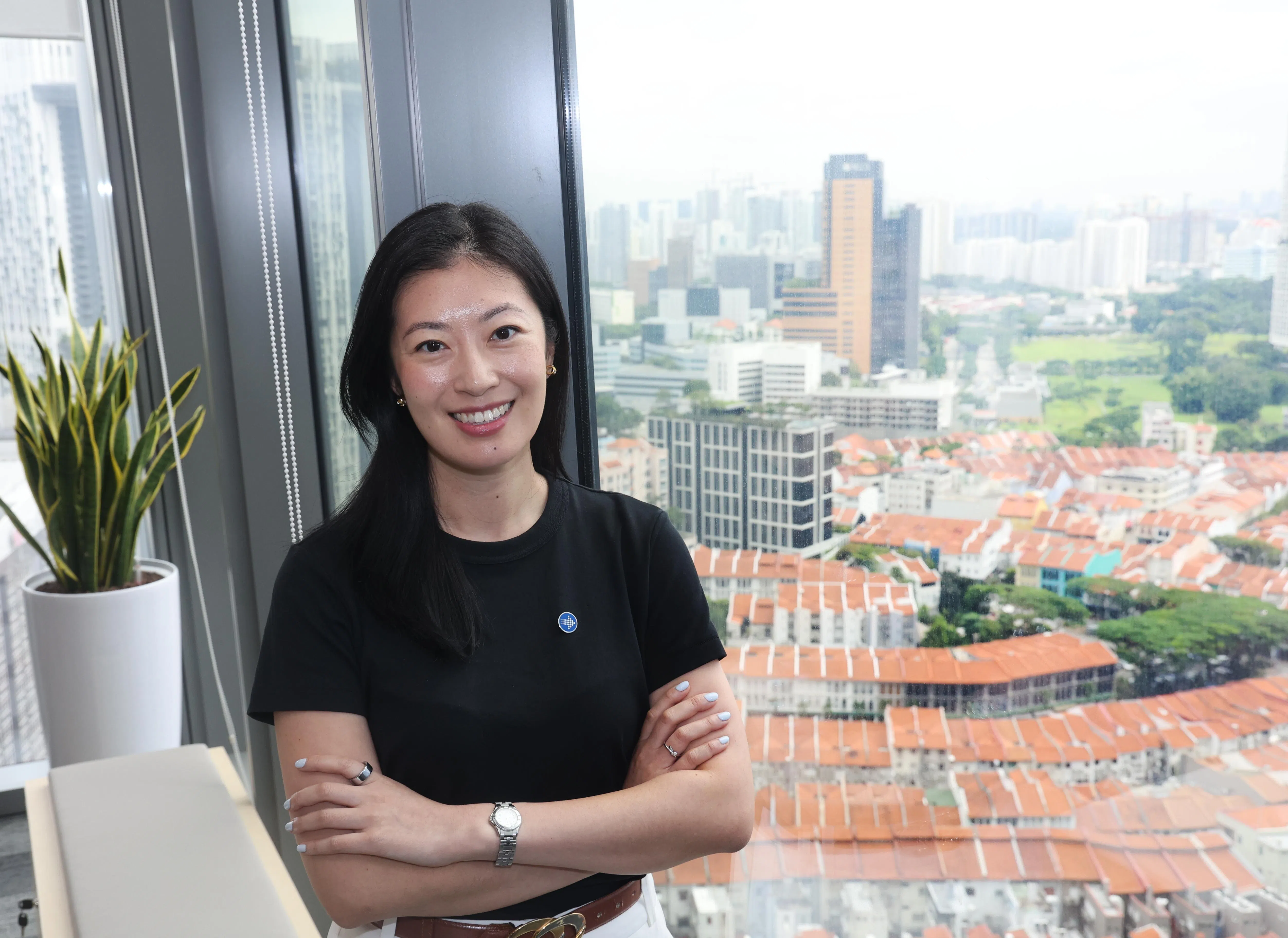 Jobstreet by SEEK新加坡总经理李美欣指出，新加坡对AI人才需求最高的行业，日常工作涉及大量数据与文字信息，而AI能显著提升处理这些信息的效率。（邬福梁摄）
