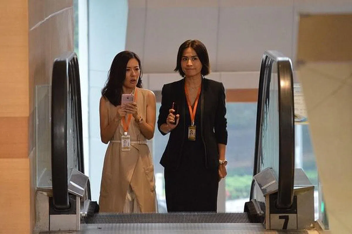 唐诗咏（左）拜师学艺后，运用新方法演活《不懂撒娇的女人》的角色。（互联网） 