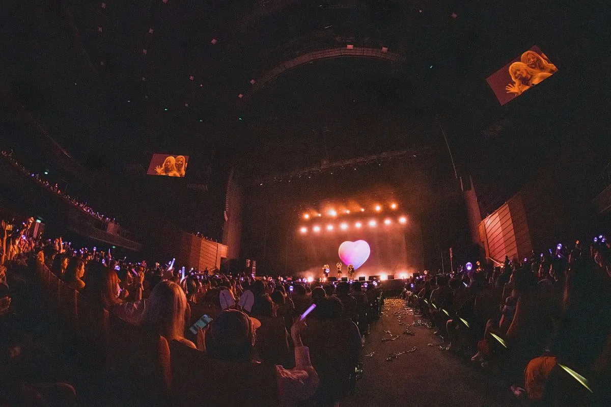 (G)I-DLE用歌曲“Luv U”向新加坡的Neverland示爱。（LiveNation提供）