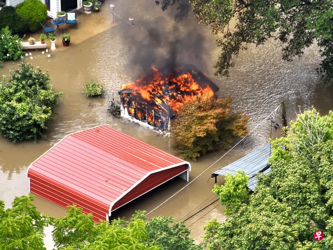 美国印第安纳州暴雨已致六人死亡