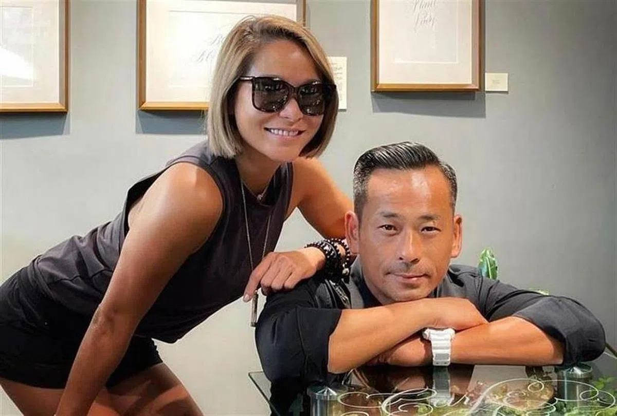 周焯华（洗米华）和太太陈慧玲。（互联网）