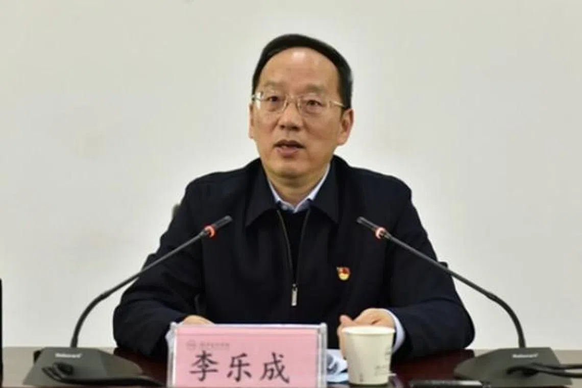 中国全国人大常委会会议决定任命李乐成为工业和信息化部部长。（互联网）