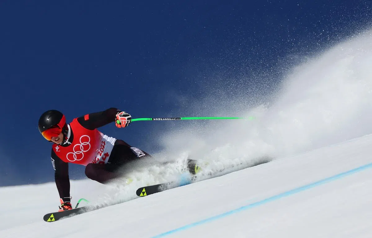 中国高山滑雪选手徐铭甫昨天在国家高山滑雪中心进行训练。（路透社）