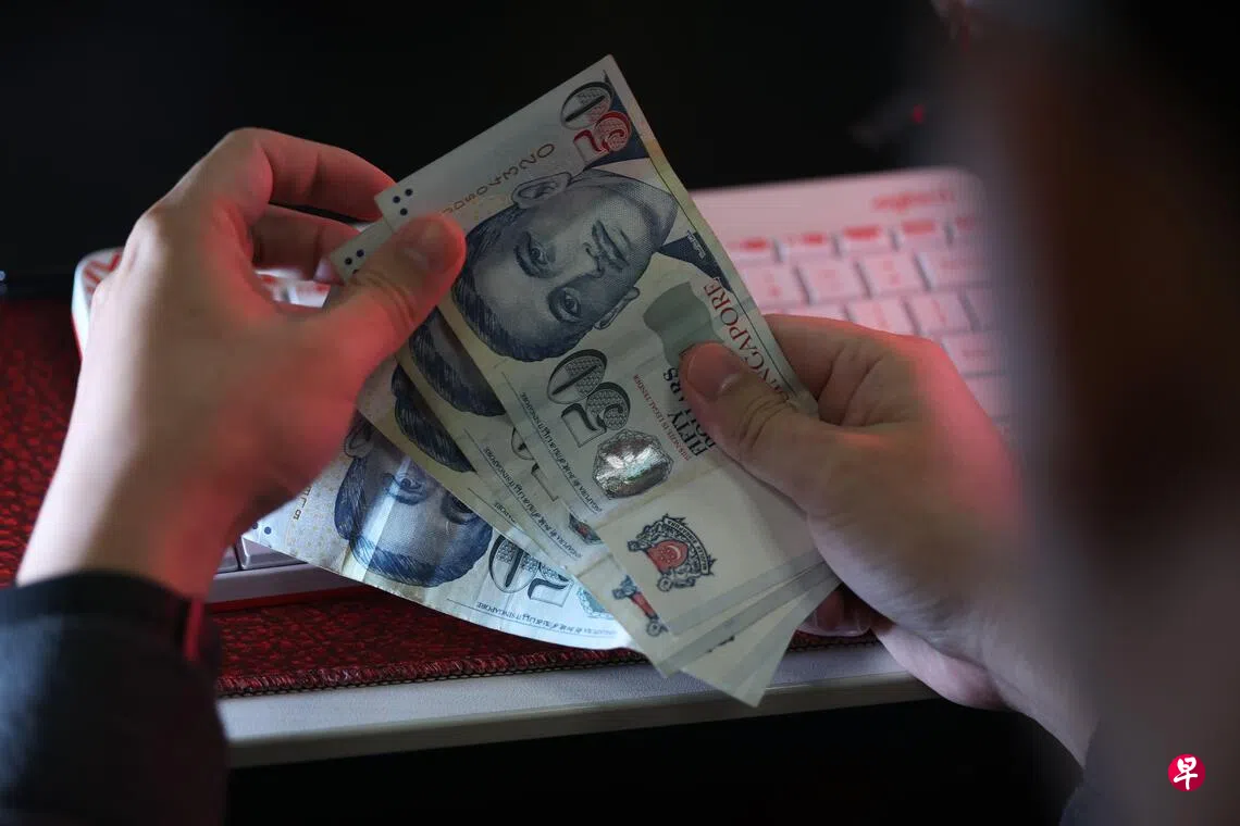 260人涉欺诈或当钱骡助查款项总额逾510万元| 联合早报