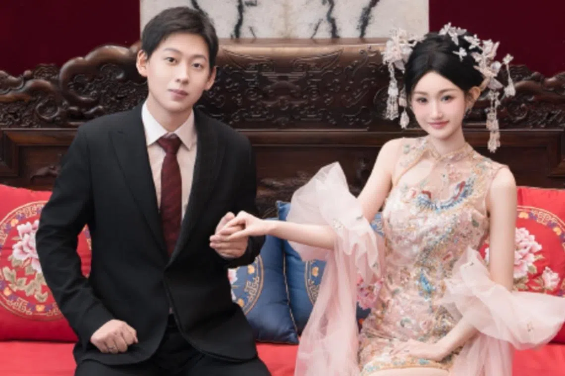 李瑞滨（左）在婚礼七天后突然承认有私生子。（取自陈雪凝微博）