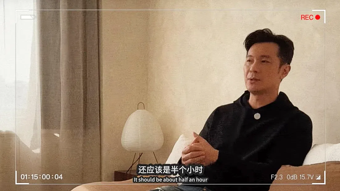 陈泓宇说，救护车最终在车祸事发半小时至45分钟后抵达现场，父亲在辗转送往城市医院时，已不幸离世。（“宇你同在”YouTube频道视频截图）