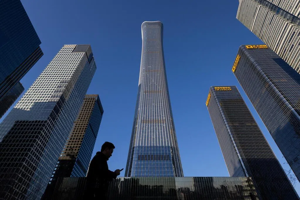 中共北京市委书记：做好社会治安工作 严厉打击暴恐行为