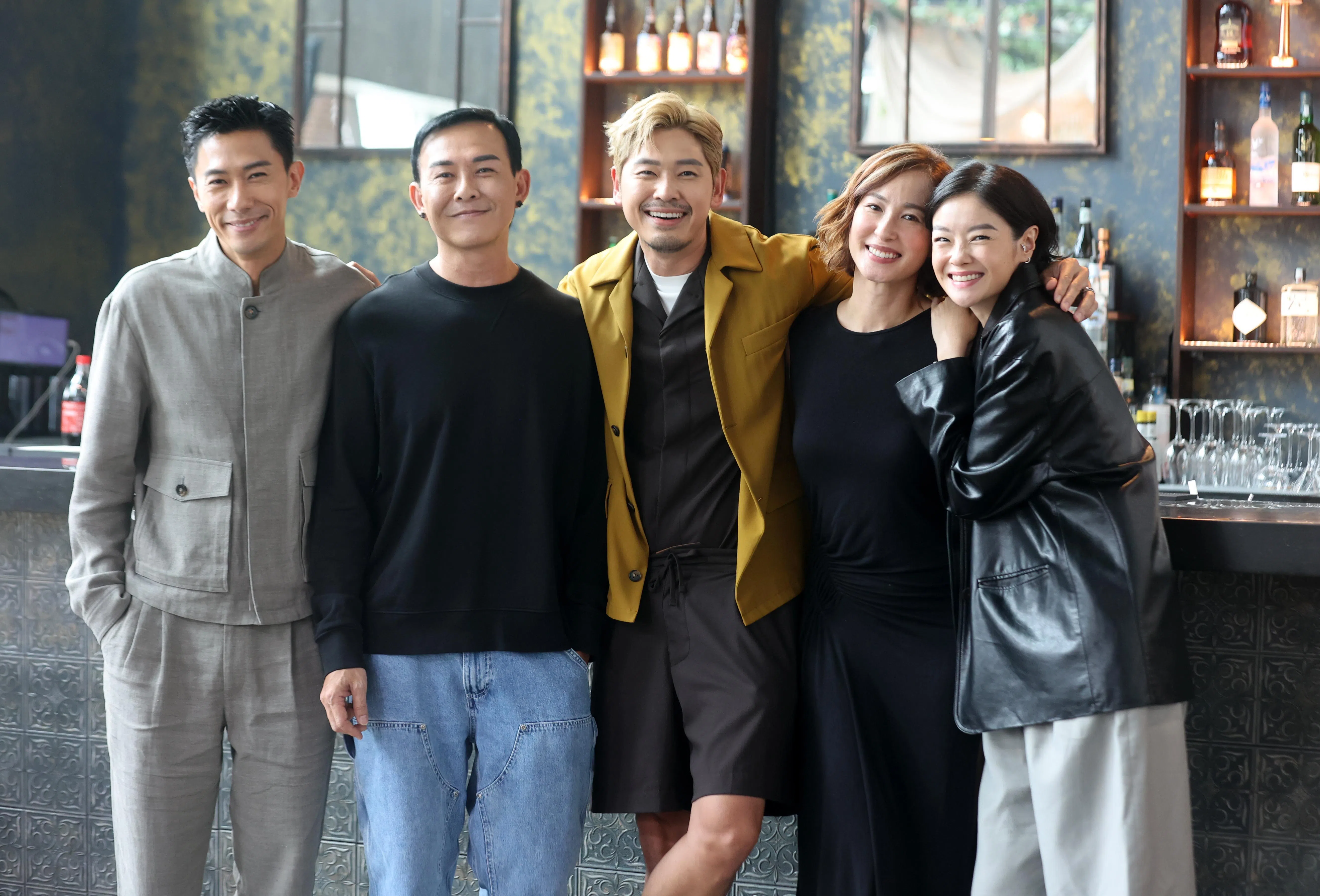 《难言之瘾》演员陈泂江（左起）、王禄江、陈罗密欧、蔡绮慧和沈琳宸出席媒体茶叙，分享拍摄点滴。（庄耿闻摄）
